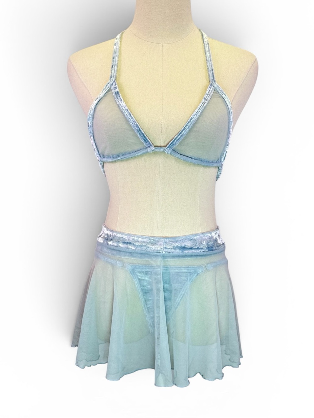 Angel Candy Women’s Light Blue Velvet And Mesh Lingerie Set Size S